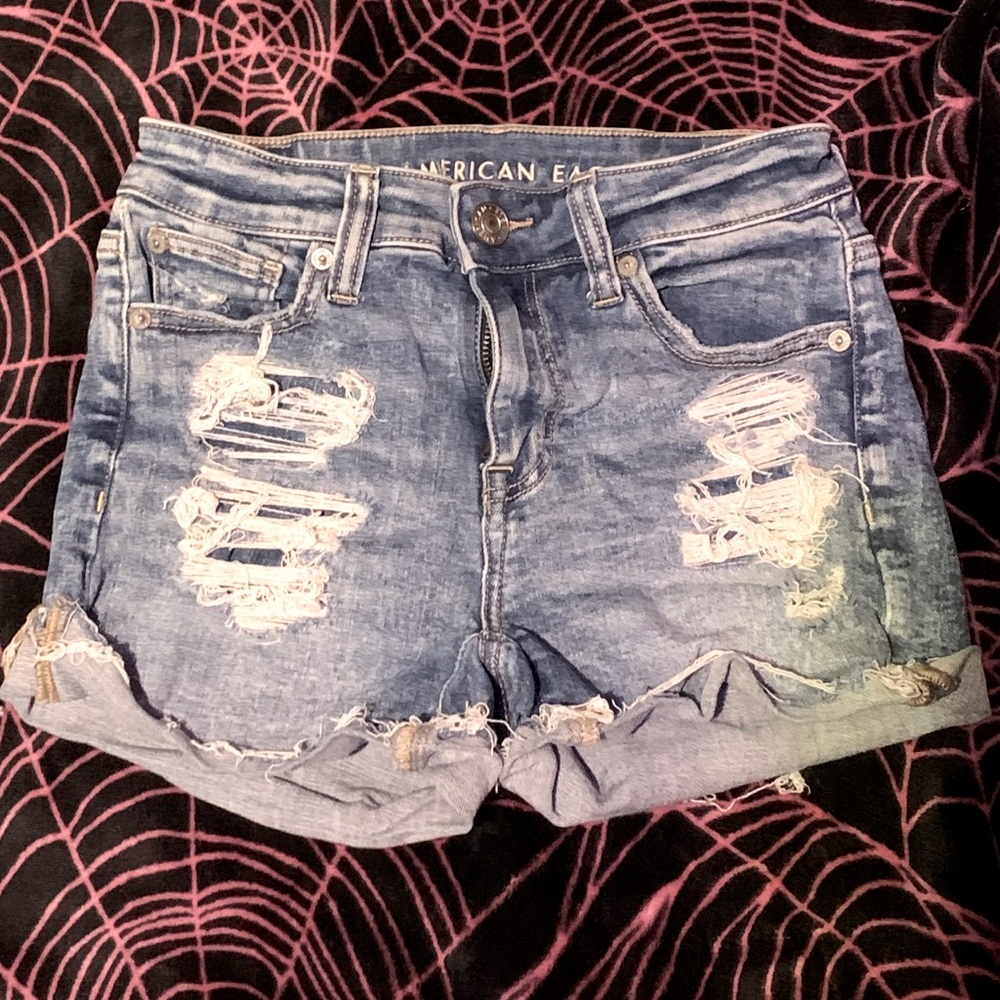 american eagle ripped jean shorts